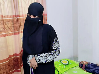 Dever ne chaati hijabi bhabhi ji ki raseli chut maast desi chudai xxx