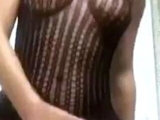 Sexy hottie Anetta Keys enjoys a solo toy masturbation
