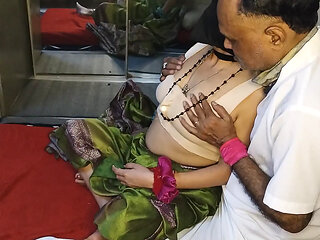 Chut ka pani nikala Garma garam sex masti