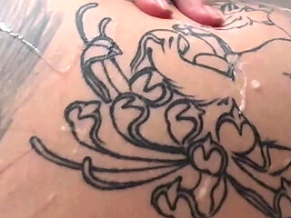 The Little Cuckold Was Trapped in Cum