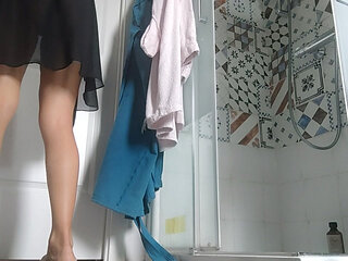 I touch myself like a real dirty