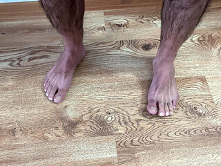 Funny Solo Male Earl Smile Tease in a Hotel Room - Hairy and Sensual