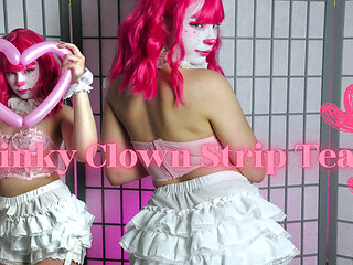 Kinky Clown Strip Tease