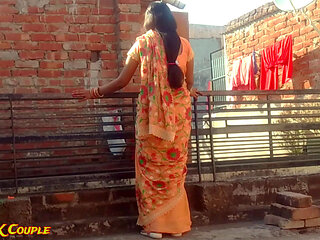 Hot XXX Bhabhi Old Sex Video Viral.