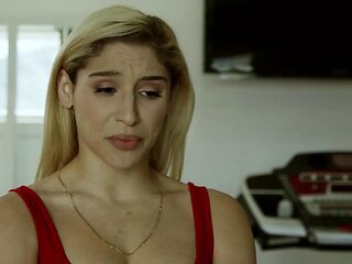 Abella Danger Deepthroats Like Lesbian Sword Swallower