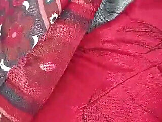 Fucking Brother-in-law with Tablet - Saree Sex -1