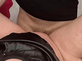 Cuckold Cleanup Creampie From Wife's Pussy