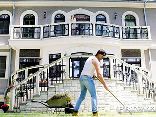 Anny Aurora Just Turned 18 Birthday Sex with Thomas Crown - Outdoor Public Creampie