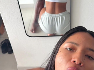 A Delicious Casual Blowjob