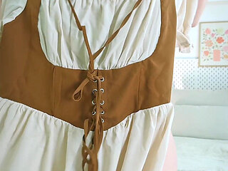 An Elegant Wife Puts on a New Outfit for Her Enormous Breasts.