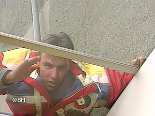 Lipstick pussies - Sonja in the bathroom