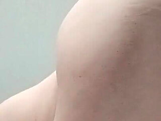 Two My Girlfriends Eat My Pussy at the Same Time