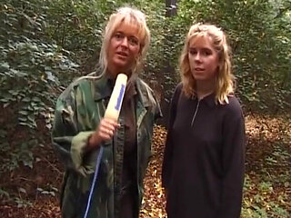 Cute Teen From Germany Masturbats on Outdoor Casting