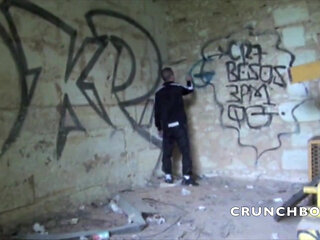 Senaker submssion outdoor by his best friend