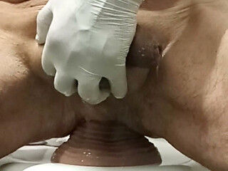 I stretch my hole with 11 cm thick dildo
