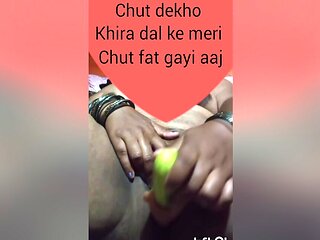 Desi Indian Bhabhi Fingaring Whit Cucumber So Hard Fucked Pussy Pumping Pussy