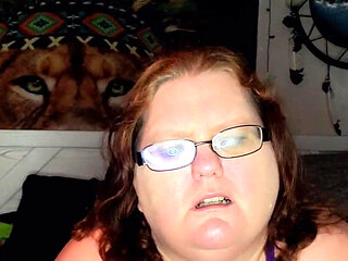Do You Like How Fat I Am?
