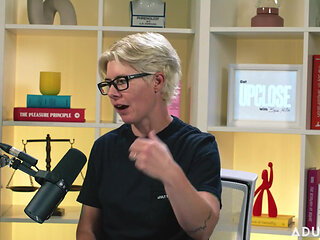 Khloe Kingsley: Squirting on Camera & Red Flags