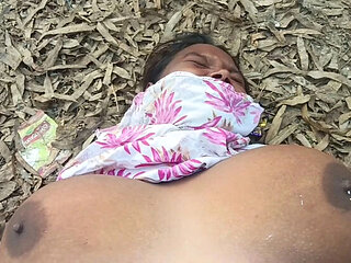 Desi Bhabhi Outdoor Anal Fuck with Huge Boobs and Big Ass