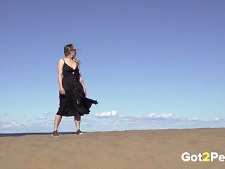 Sun, Pee and Sand by Got 2 Pee where girls come to piss