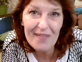 Dancing and wiggling to Big Bad Wolf with DawnSkye