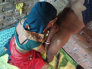 Indian newly married suman stepmom dirty talk with stepson sex video, Desi indian tharki stepson fuck his hot stepmom Hindi MMS