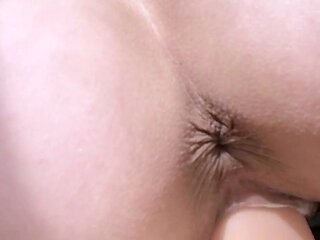 Close up amateur beauty uses her toy to masturbates