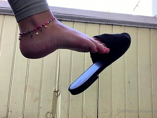 Slutty girl foot fetish with masturbation
