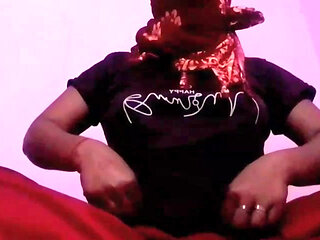 Dudh masaj karte hue bur mein baigan Dal liya