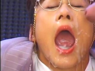 Kilajdln: Bongacams, cumshots  Japanese porn