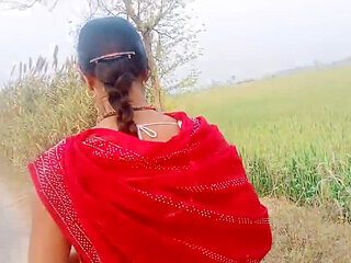 Put a Carrot in the Pussy of the Village Desi Bhabhi