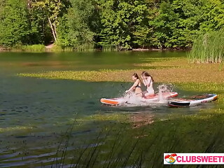 3 Girls, 1 SUP at ClubSweethearts