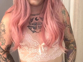 I love jerking off to you, do you like it?