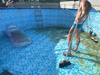 Pool Fucking - Public Sex