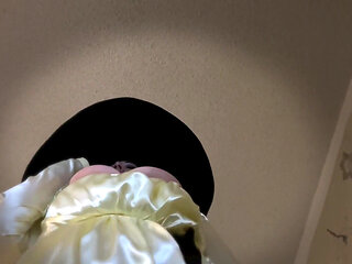 Impregnate Lady Dimitrescu