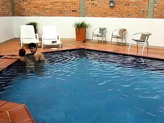 Amateur milf outdoors blowjob and fucking