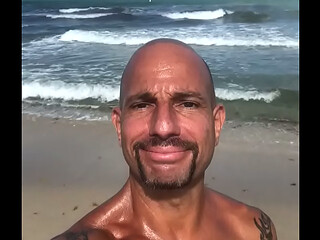 THE HAPPY PORNSTAR MAXXX LOADZ