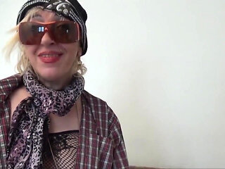 Italian Slut Playing the Flute of Two Horny Men