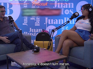 Giant Titted Latina Rosxanagutierrez Penetrated by the Fuck Machine on Juan Bustos Podcast