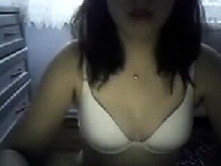 Turkish Webcam Girl Buse from Eskisehir