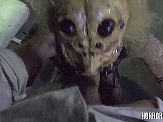 HORROR PORN: Female Spider