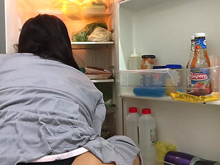 I masturbate with a huge cucumber in my hot, juicy pussy, making myself squirt - fetish