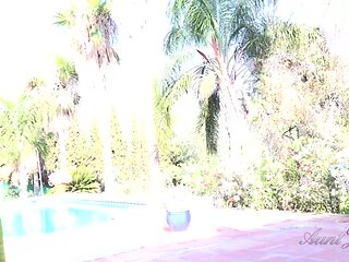 POV : Molly Rehearses For A Photoshoot and Explores Her Inner Exhibitionist