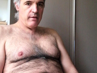 Quick Cumshot with Quick Handjob