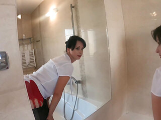Sweet Golden Shower