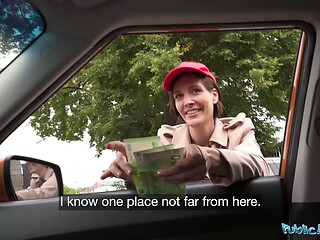 I offered this shy waitress more than just the tip - Public Agent