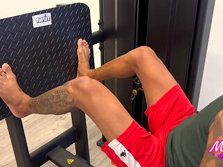 I Screwed the Skinny Siliconized Girl From Smart Fit