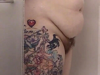 Chubby Housewife Gets Pounded in the Shower