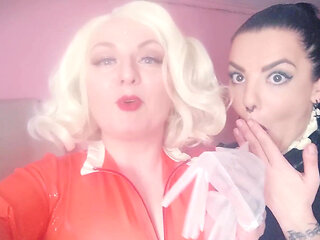 Selfie Videos in Stockings