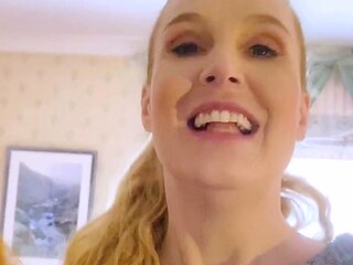 Anal fucking a redheaded amateur slutty MILF in the barn